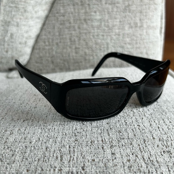Chanel Sunglasses - Picture 1 of 14